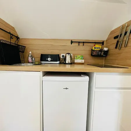 Un Cocon Spacieux Et Soigneusement Decore - 457 شقة