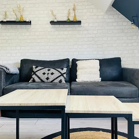 شقة Un Cocon Spacieux Et Soigneusement Decore - 457